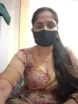 Sexxyradha  live sex cam