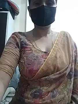 Sexxyradha  live sex cam