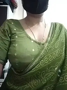 Sexxyradha  live sex cam