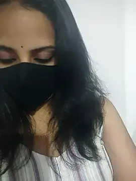 Telugu_potti_pilla  live sex cam