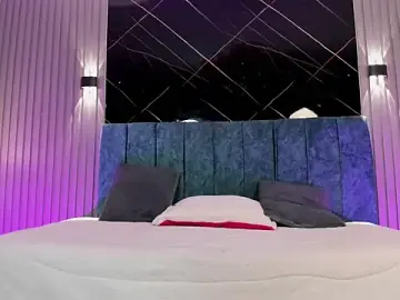 Bella_Riverss  live sex cam