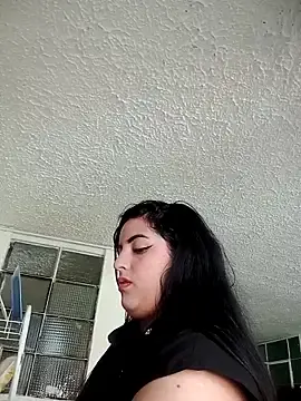 Marylindalila  live sex cam
