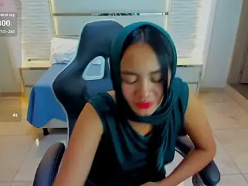 Yaiza_farak  live sex cam