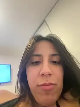 NicolleCooper  live sex cam