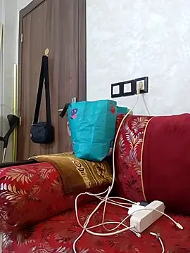 Sawsann11  live sex cam