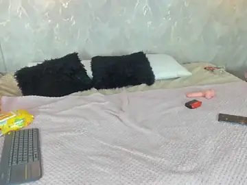 Bastet_337  live sex cam