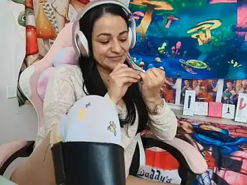 LovelyAzucena  live sex cam
