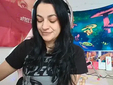 LovelyAzucena  live sex cam
