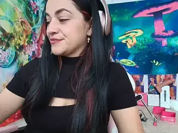LovelyAzucena  live sex cam