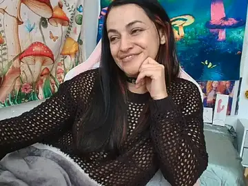 LovelyAzucena  live sex cam