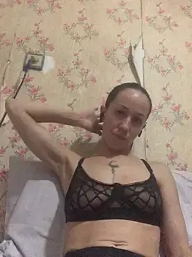 Stefani_2  live sex cam