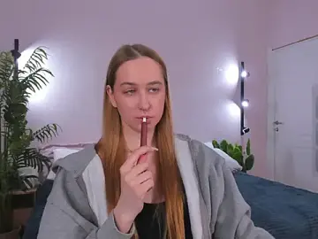 Sweett_Monica  live sex cam