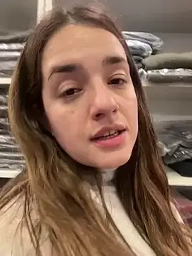 Lele202526  live sex cam