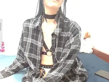 Naomi_unu  live sex cam