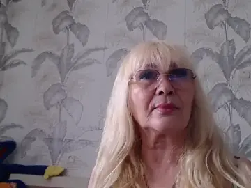 CamDiva113  live sex cam