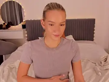 CassieRayss  live sex cam