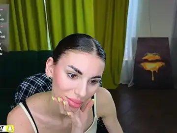 EmmyGreans  live sex cam