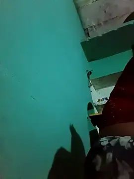 Hotrunuka58  live sex cam
