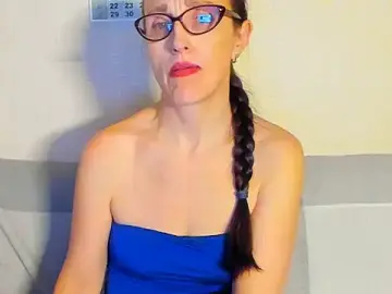 Beddable_woman  live sex cam