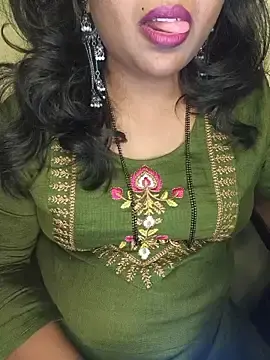 Ur_love_kannada1  live sex cam