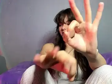 CareyDevan  live sex cam