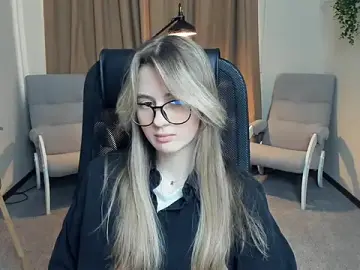 DortheaHupy  live sex cam