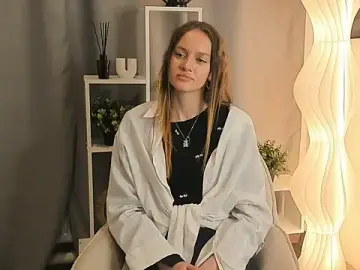 KareyFonger  live sex cam