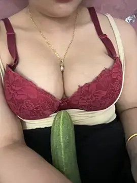 Lucy_k2  live sex cam