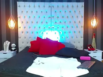 MelyTouran  live sex cam