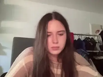 Mistyridge  live sex cam