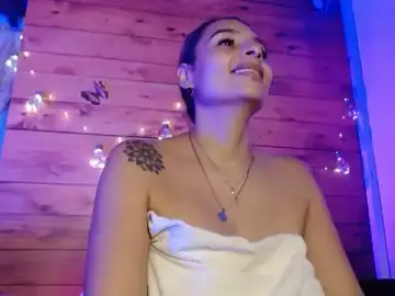 Mykaelahoney  live sex cam