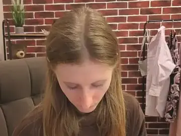AliceeStone  live sex cam