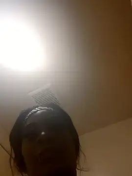 BigbootyHoe27  live sex cam