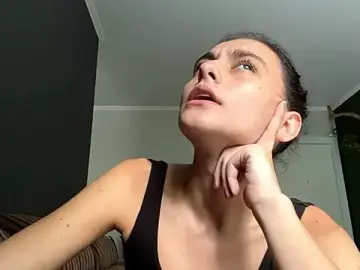 JeaniceCaronna  live sex cam