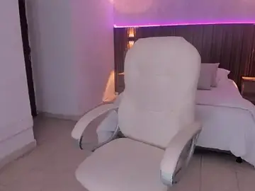 Megann_Williamss  live sex cam