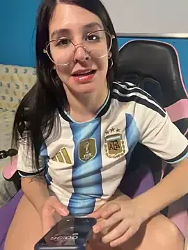 MysticKitty7  live sex cam