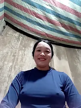 Vanlucky2  live sex cam