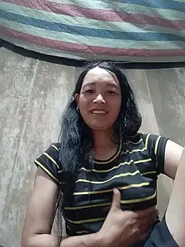 Vanlucky2  live sex cam