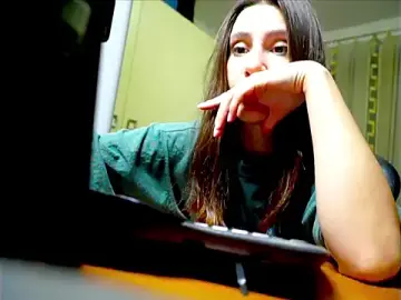 GodlyTheia  live sex cam