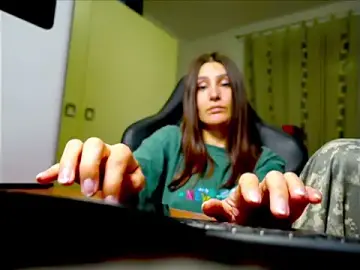 GodlyTheia  live sex cam