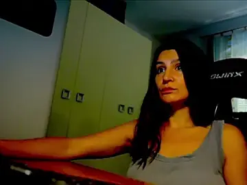 GodlyTheia  live sex cam