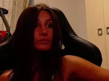 GodlyTheia  live sex cam