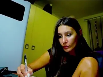 GodlyTheia  live sex cam