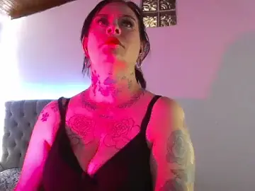 Nina-foxx  live sex cam