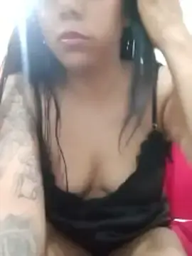 PetitteCorazon  live sex cam