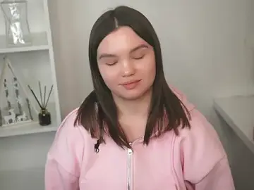 SiuRynes  live sex cam