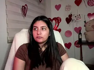 Cloe_small  live sex cam