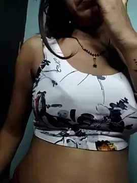 Khushi_ji00  live sex cam