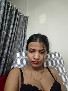 Khushi_ji00  live sex cam
