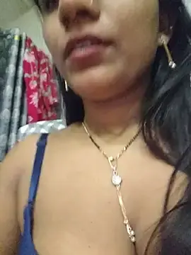 Khushi_ji00  live sex cam